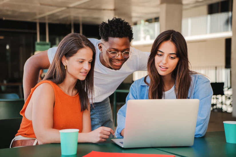 Jovem Aprendiz: Benefícios ao Contratar Jovens Talentos