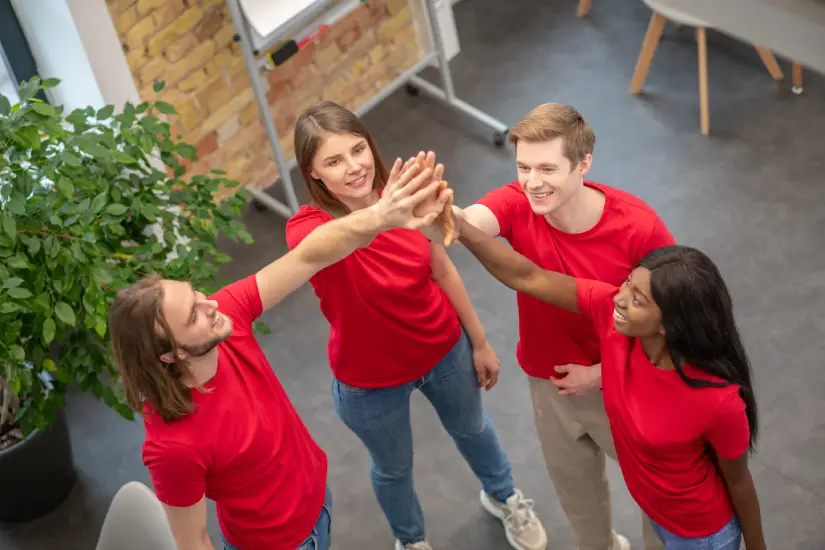 Dinâmicas de Grupo Motivacionais: Estratégias para Impulsionar