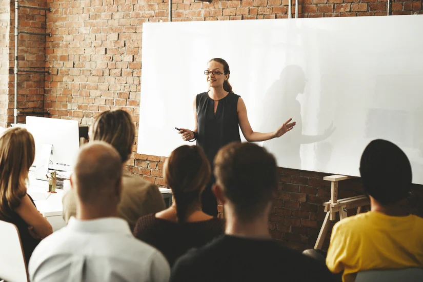 Treinamento de Funcionários: Investindo no Crescimento