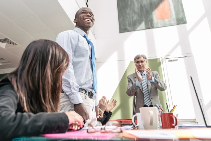 Promoção no Trabalho: Como Identificar e Desenvolver Talentos